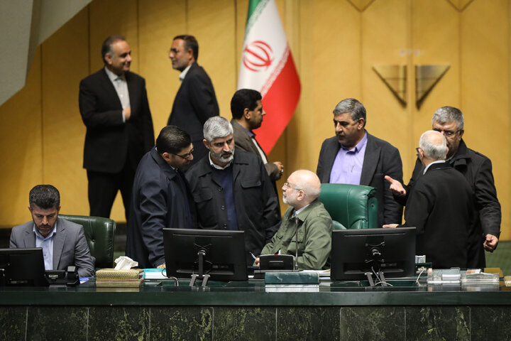 نشست علنی دوشنبه 29 دی ماه مجلس شورای اسلامی