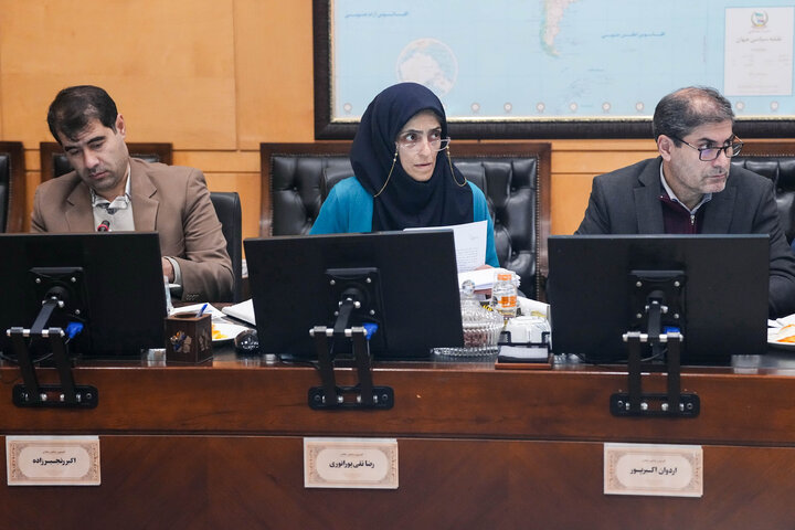 نشست دوشنبه ۲۹ دی کمیسیون صنایع و معادن مجلس