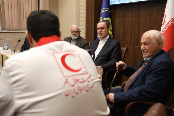 حضور حمید رضا حاجی بابایی در اولین نشست کمیته همیاری نهادهای حمایتی ستاد مرکزی دهه فجر انقلاب اسلامی