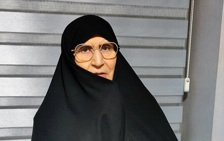 دشمن غدّار تنها راه شکست ایران را حذف ولایت فقیه می‌داند/ از هجمه‌ها به ساحت شما دل آزرده‌ایم!