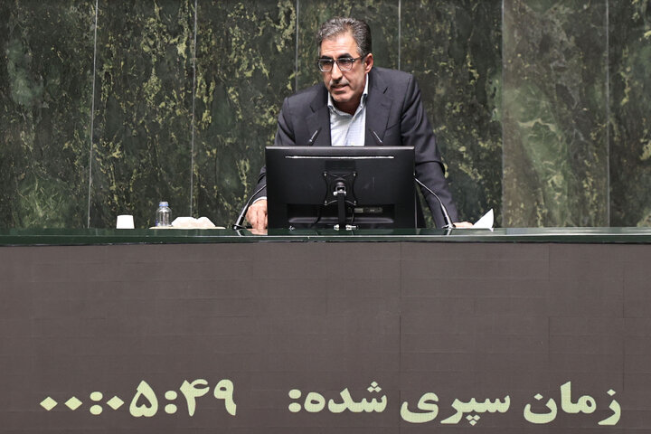 ناطقان میان دستور جلسه علنی سه شنبه 30 دی ماه مجلس