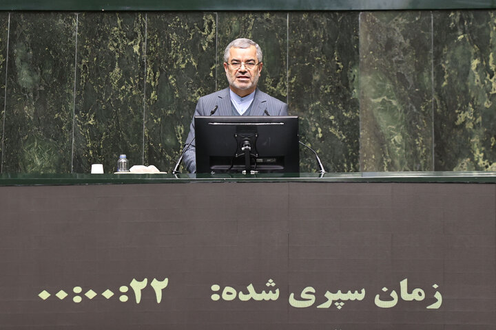 ناطقان میان دستور جلسه علنی سه شنبه 30 دی ماه مجلس