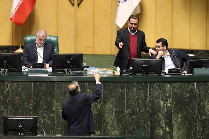 نشست علنی 30 دی ماه مجلس شورای اسلامی