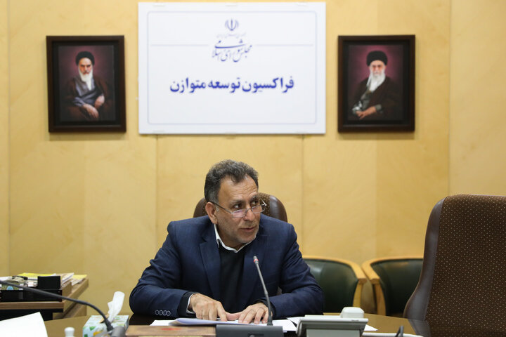 فراکسیون توسعه متوازن مجلس