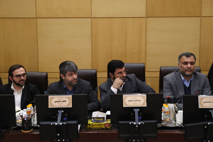 نشست 30 دی ماه کمیسیون اقتصادی