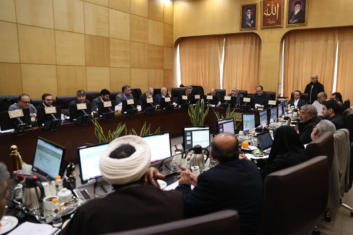 نشست 30 دی ماه کمیسیون اقتصادی