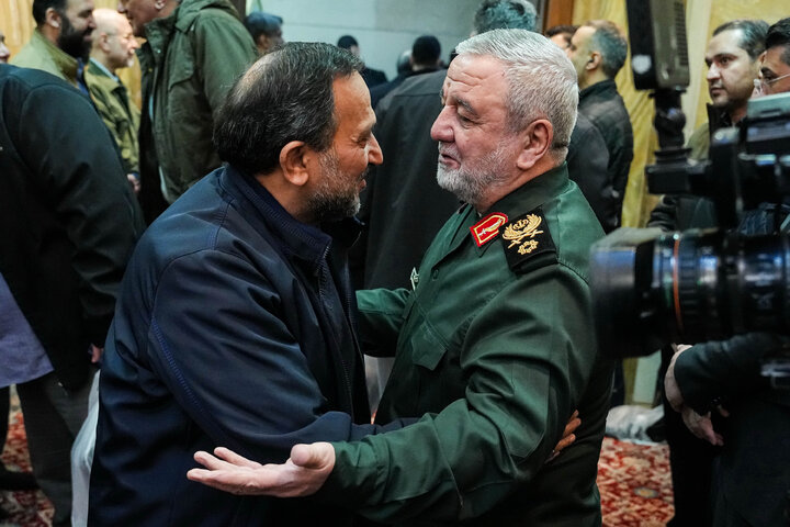 حضور رئیس و نمایندگان مجلس در مراسم ختم شهید فرج‌الله شوشتری