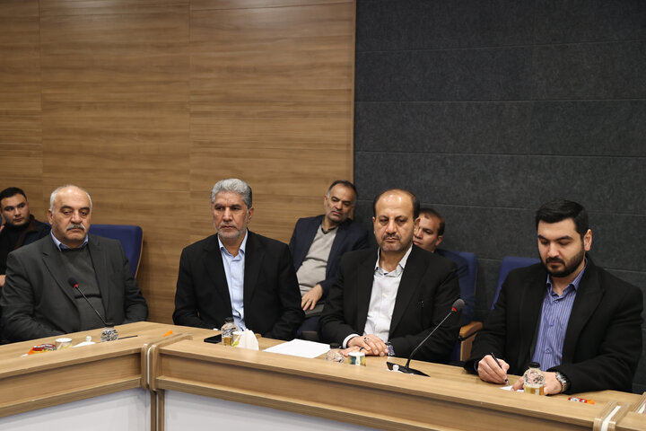 حضور حاجی بابایی در نشست ستاد عالی بزرگداشت دهه فجر  استان گلستان