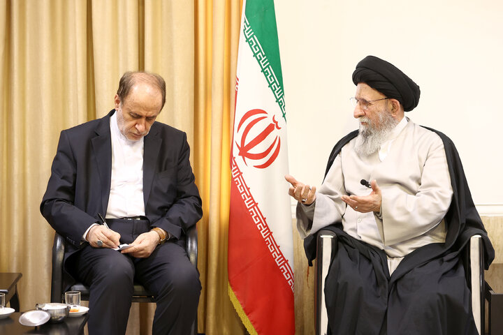 دیدار حمیدرضا حاجی بابایی نایب رئیس مجلس با آیت‌الله نور مفیدی نماینده ولی فقیه در استان گلستان