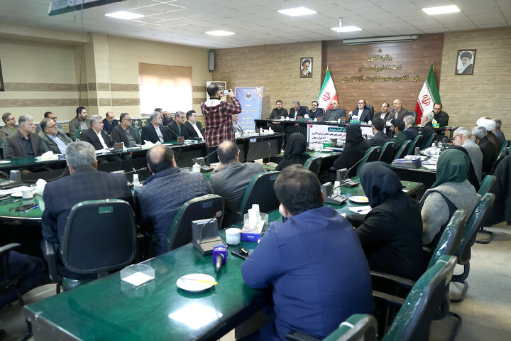 حضور حاجی بابایی نایب رئیس مجلس در شورای عالی آموزش و پرورش شهرستان علی آباد کتول