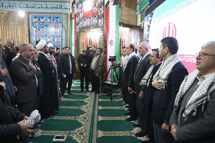 حضور دکتر حاجی‌بابایی در یادواره شهدای روستای رحمت‌آباد کتول