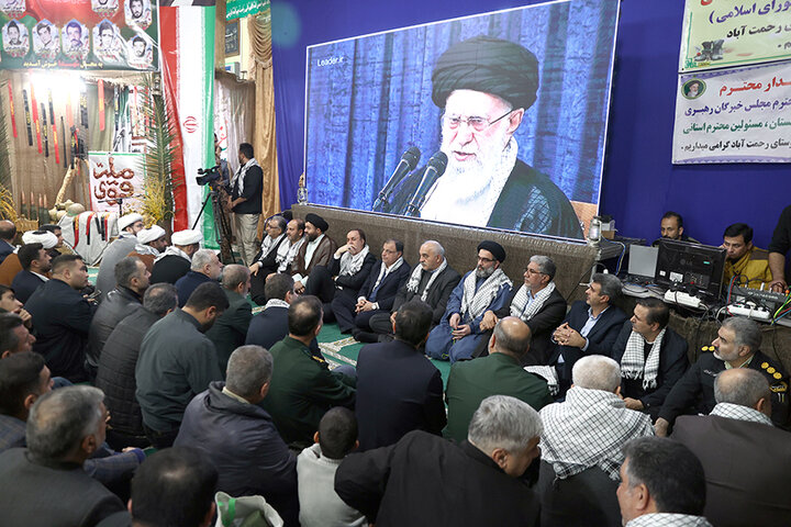 حضور دکتر حاجی‌بابایی در یادواره شهدای روستای رحمت‌آباد کتول