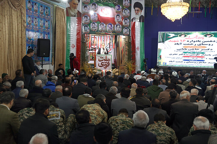 حضور دکتر حاجی‌بابایی در یادواره شهدای روستای رحمت‌آباد کتول