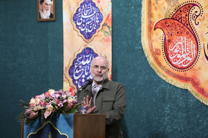 حضور رئیس مجلس شورای اسلامی در جمع پاسداران یگان حفاظت مجلس