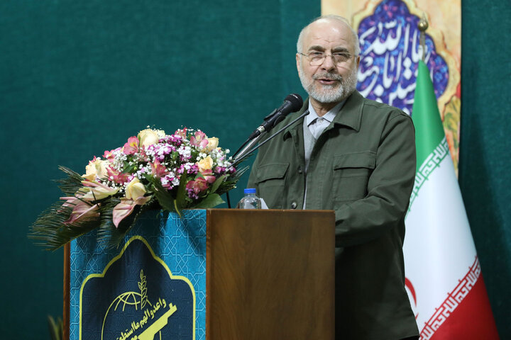 حضور رئیس مجلس شورای اسلامی در جمع پاسداران یگان حفاظت مجلس