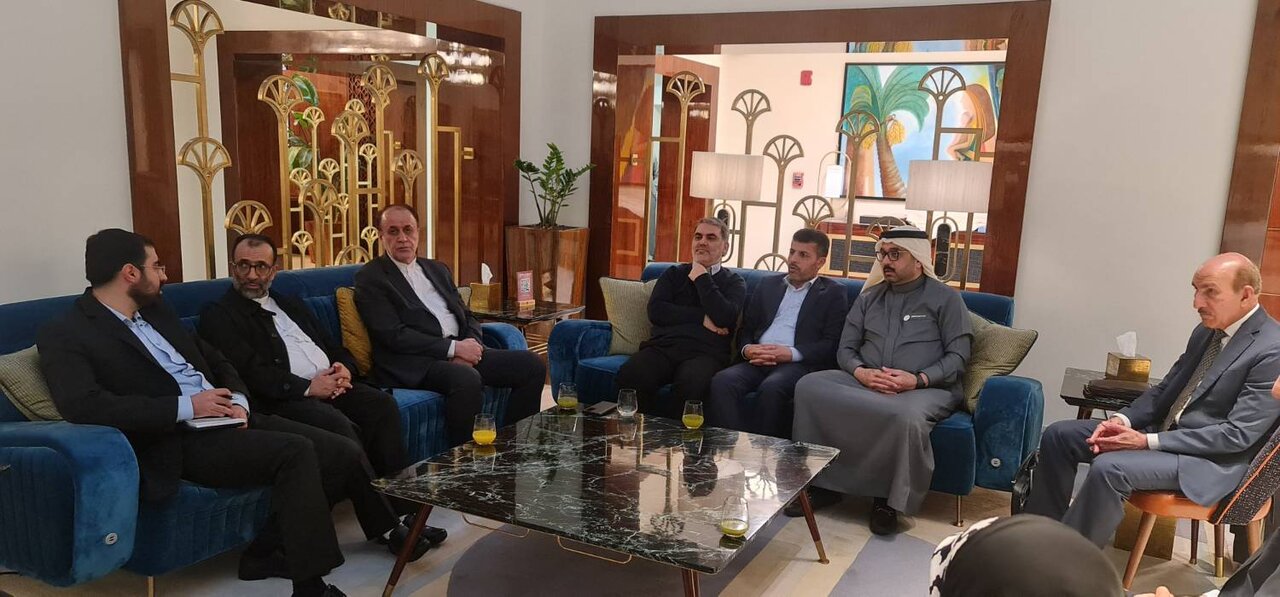 نایب رئیس مجلس در راس هیأت پارلمانی ایران وارد منامه شد