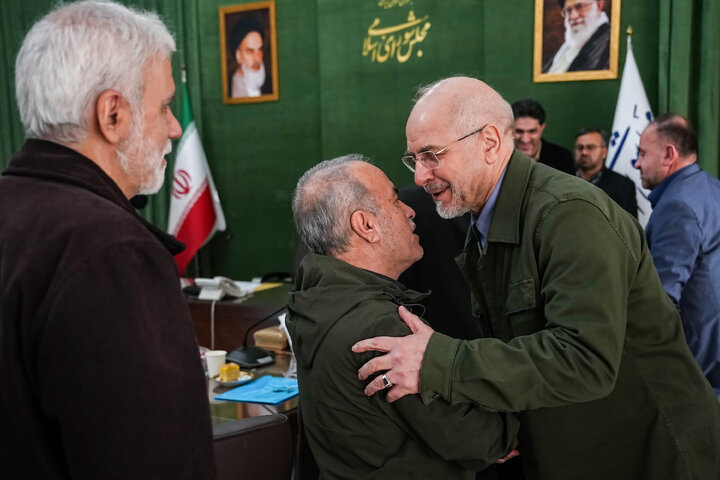 دیدار جمعی از جانبازان و ایثارگران با دکتر قالیباف