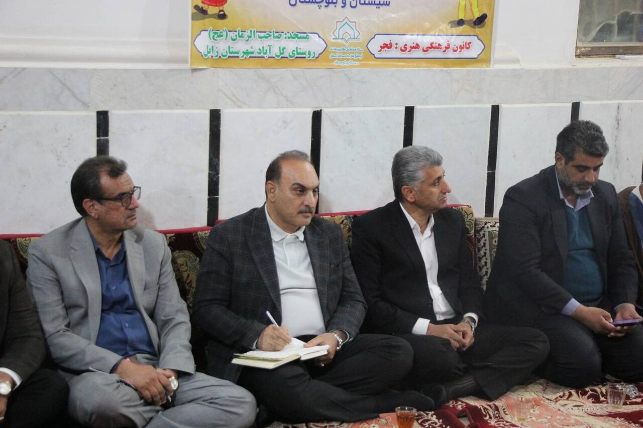 بررسی راهکارهای توسعه اقتصادی شیلات در دیدار نماینده سیستان با مدیرکل شیلات استان/بررسی مطالبات مردم گلآباد سفلی