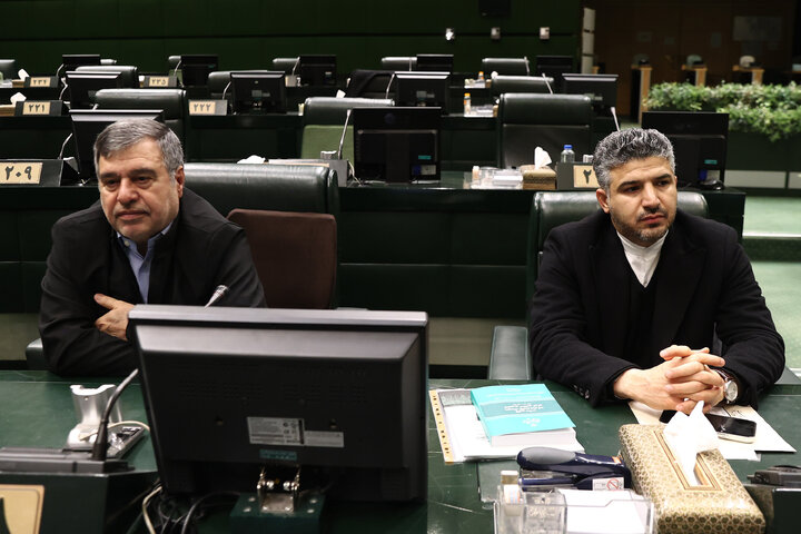 نشست نوبت صبح دوشنبه 6 بهمن ماه کمیسیون تلفیق بودجه 1405