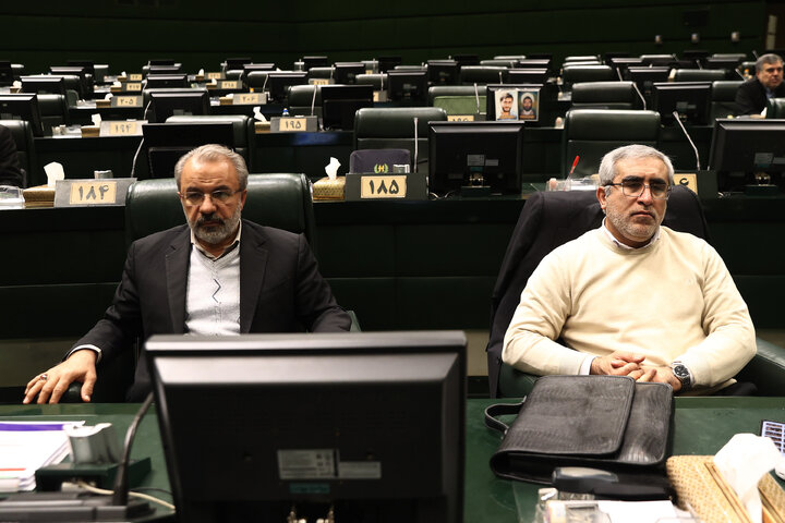 نشست نوبت صبح دوشنبه 6 بهمن ماه کمیسیون تلفیق بودجه 1405