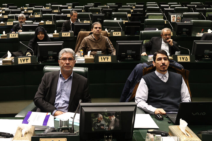 نشست نوبت صبح دوشنبه 6 بهمن ماه کمیسیون تلفیق بودجه 1405