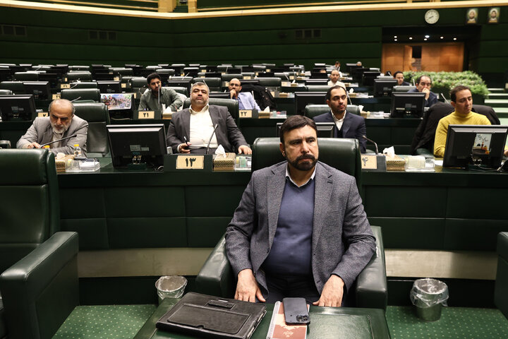 نشست نوبت صبح دوشنبه 6 بهمن ماه کمیسیون تلفیق بودجه 1405