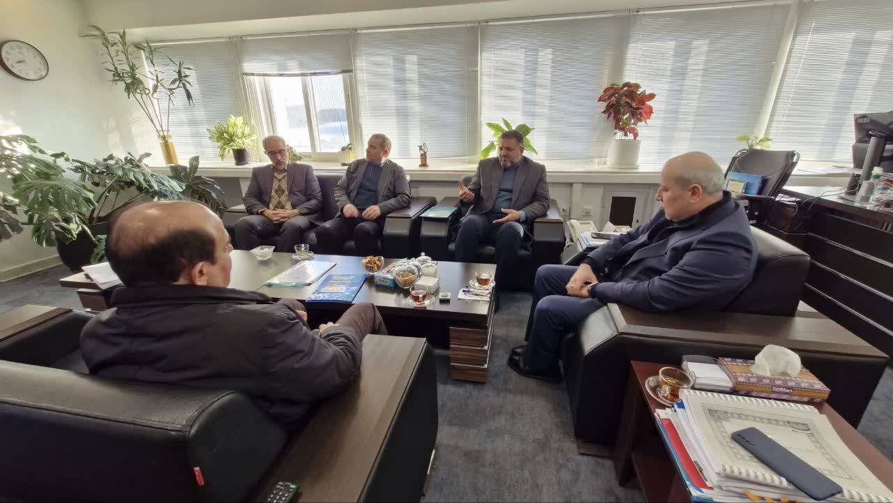 ورود عظیمی‌راد برای تعیین تکلیف بدهی بیمارستان شمس‌الشموس مشهد/ اختصاص ۱۵۰۰ میلیارد ریال اعتبار برای رفع تنش آبی مشهد&nbsp;