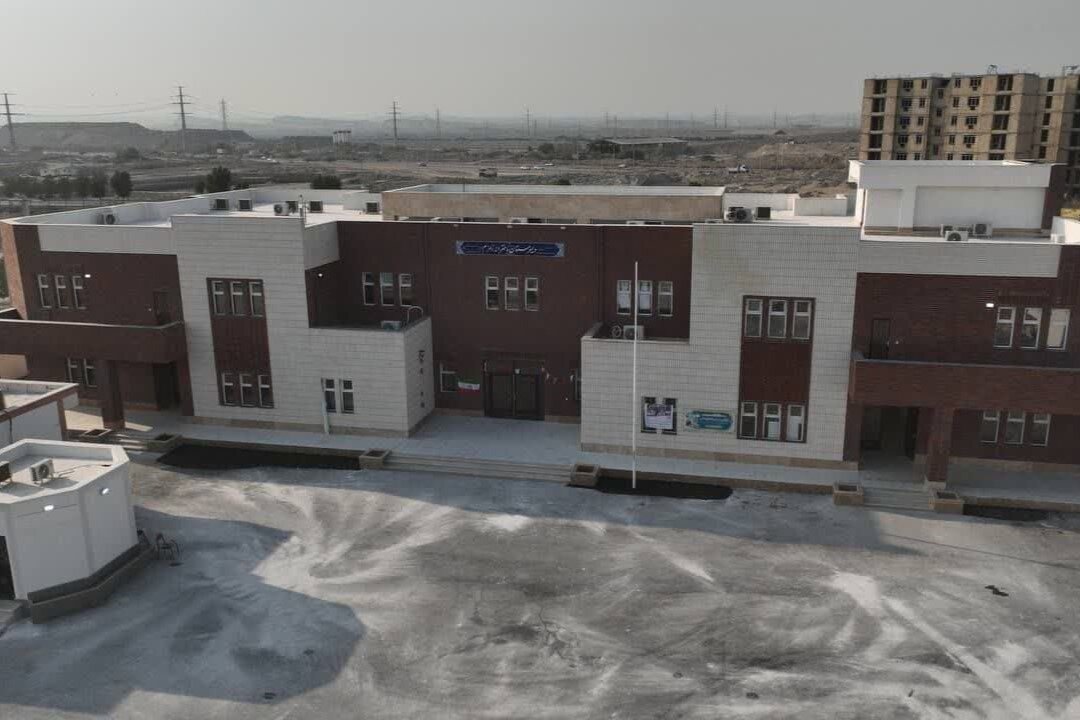 شکاف آموزشی در کمین تصمیمات غیرکارشناسی/ عدالت آموزشی بدون نهضت مدرسه‌سازی یک شعار است