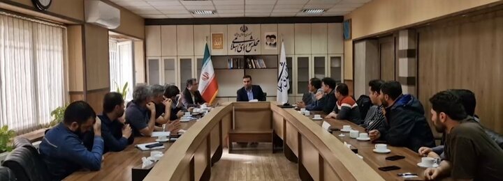 پیگیری مطالبات کارگران مجتمع صنعتی چادرملو