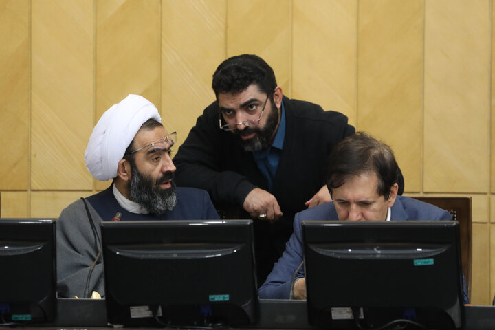 نشست نوبت صبح سه شنبه 7 بهمن ماه کمیسیون تلفیق بودجه ۱۴۰۵