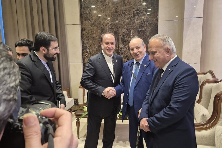 دیدار حمیدرضا حاجی بابایی نایب‌رئیس مجلس و روحی فتوح رئیس مجلس ملی فلسطین