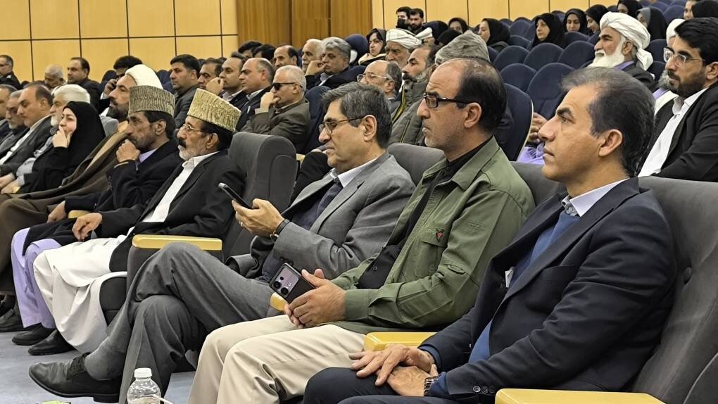 مأموریت دانشگاه و پژوهشگاه، حل مسائل سیستان است