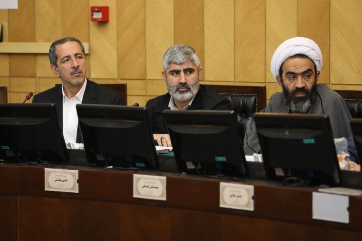 نشست نوبت صبح چهار شنبه 8 بهمن ماه کمیسیون تلفیق بودجه ۱۴۰۵