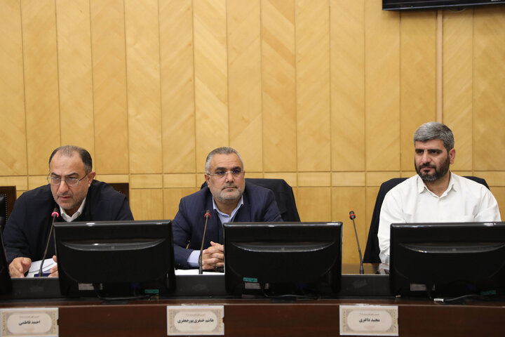 نشست نوبت صبح چهار شنبه 8 بهمن ماه کمیسیون تلفیق بودجه ۱۴۰۵