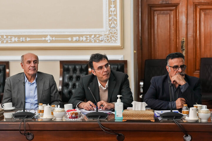 دیدار جمعی از رؤسای دانشگاه‌های سراسر کشور با دکتر قالیباف