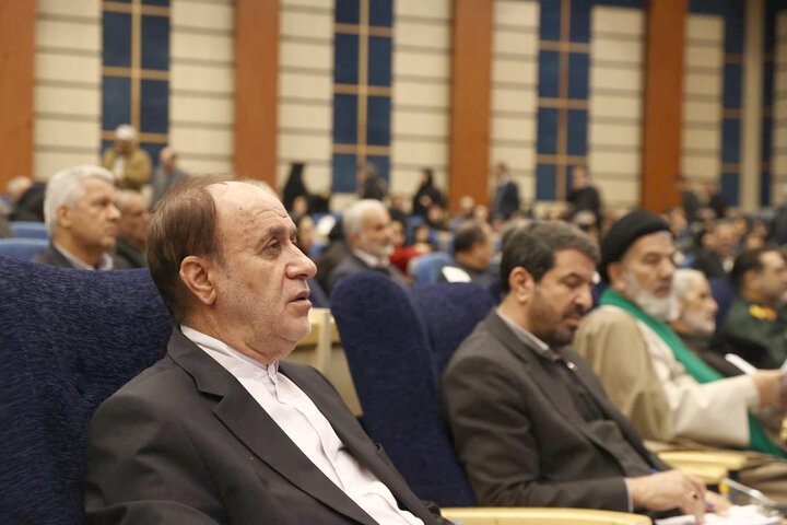 حاجی بابایی در همایش خادمان حضور استان همدان