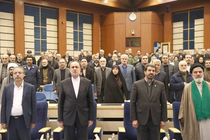 حاجی بابایی در همایش خادمان حضور استان همدان