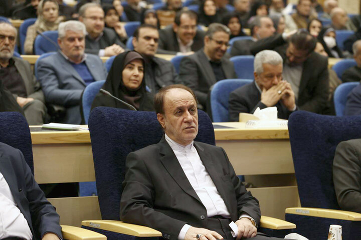 حاجی بابایی در همایش خادمان حضور استان همدان