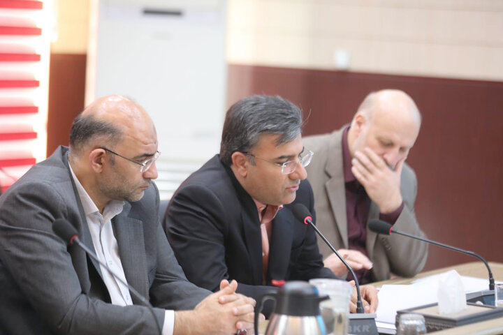 جلسه مشترک استاندار با مجمع نمایندگان استان تهران