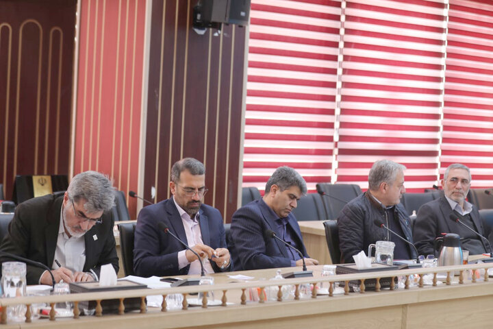 جلسه مشترک استاندار با مجمع نمایندگان استان تهران