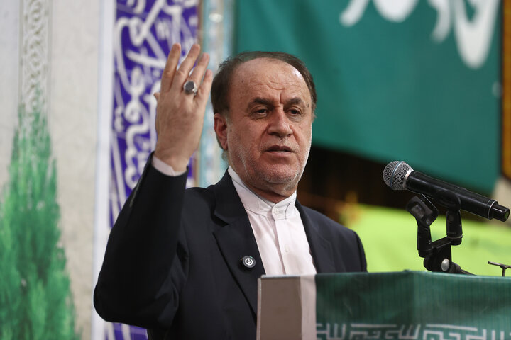 سخنرانی دکتر حاجی‌بابایی در جمع مردم کبودرآهنگ