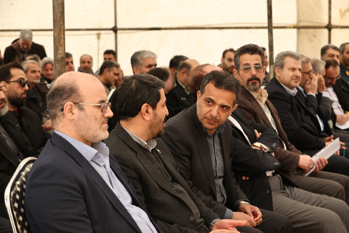 حضور دکتر حاجی‌بابایی در مراسم آيین کلنگ‌زنی اداره کل راه و شهرسازی استان همدان