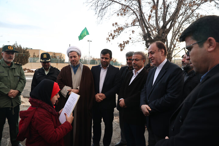 بازدید نائب‌رئیس مجلس از گلزار شهدای کبودرآهنگ استان همدان