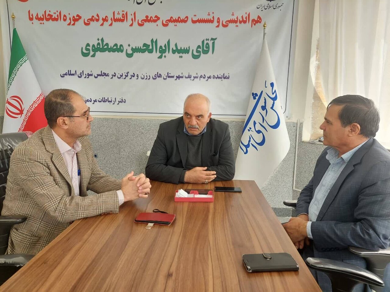 تأکید نماینده رزن و درگزین بر توسعه متوازن مناطق محروم و روستایی/ رفع محرومیت‌های بغراطی نیازمند توجه ویژه دستگاه‌هاست