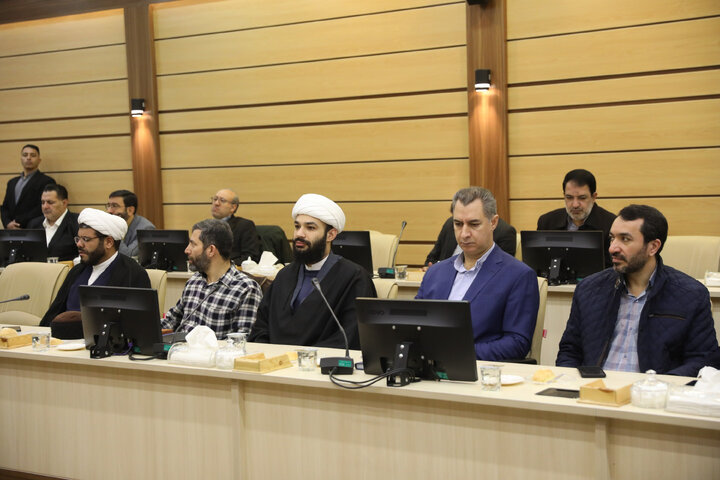 حضور حاجی بابایی در نشست شورای اداری استان زنجان