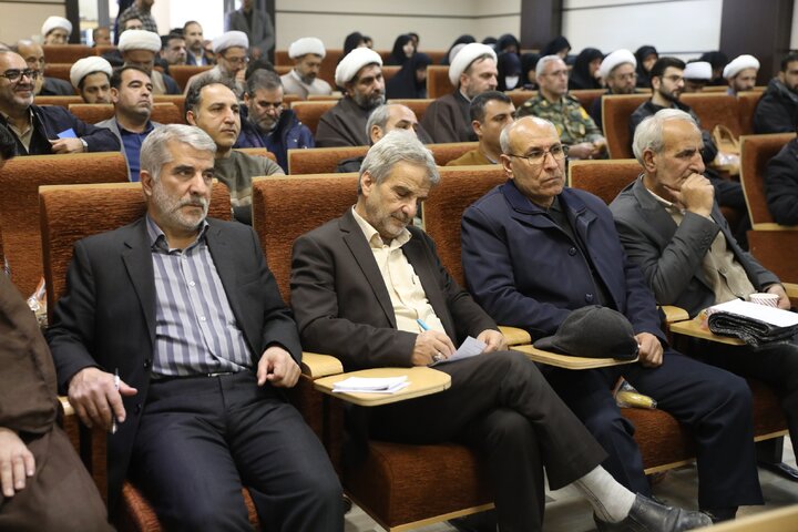 حضور نایب رئیس مجلس در نشست هم افزایی اعضای جبهه انقلاب (جهادگران تبین) استان زنجان