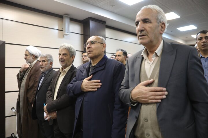 حضور نایب رئیس مجلس در نشست هم افزایی اعضای جبهه انقلاب (جهادگران تبین) استان زنجان