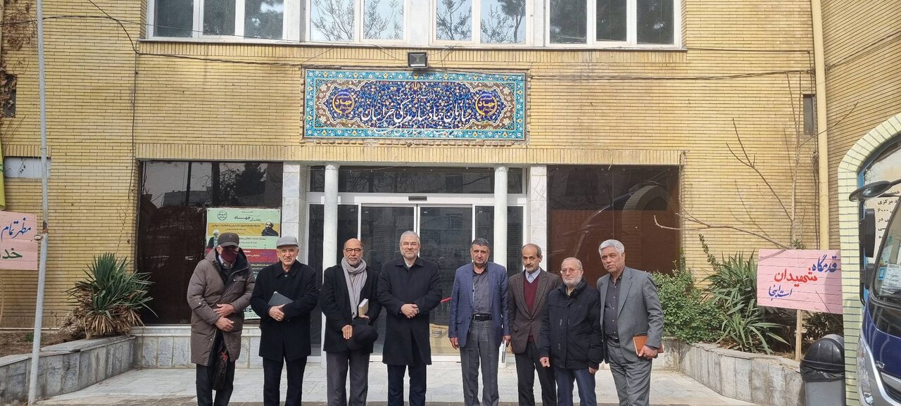 مدیریت جهادی کلید حل مشکلات است/ تأکید بر حفظ ارزش‌های سنگرسازان بی‌سنگر در بازدید از موزه جهاد خراسان رضوی