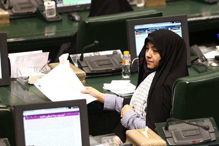 نشست علنی یکشنبه 12 بهمن ماه مجلس شورای اسلامی