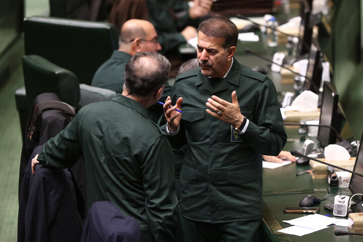 نشست علنی یکشنبه 12 بهمن ماه مجلس شورای اسلامی